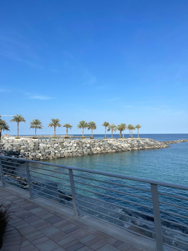 Exterior & Views 21