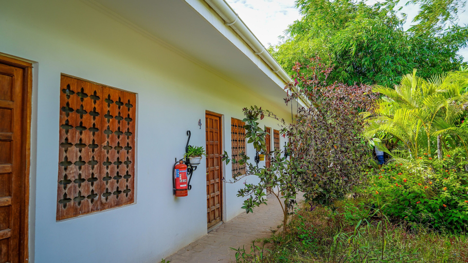 Others 1, Nungwi House, Kaskazini 'A'