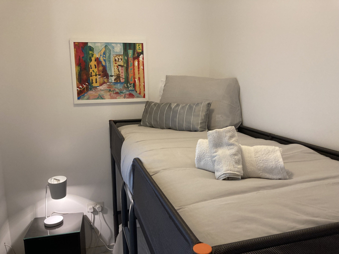 Bedroom 2, Side SeaView 3Bedrooms Apartment Sliema