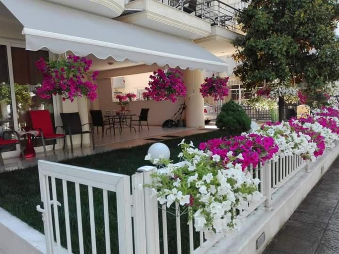 Others 4, christina hotel, Central Macedonia