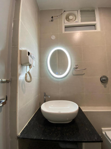 Bathroom 15