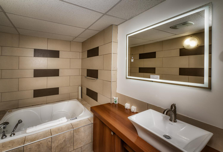 Bathroom 7