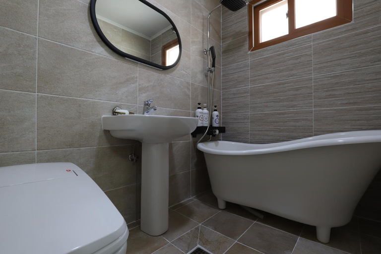 Bathroom 5, Cheongju Z HOTEL, Cheongju