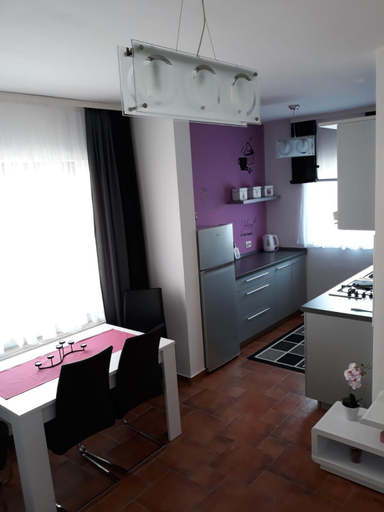 Others 2, Apartman Kristian Zagreb Airport, Velika Gorica