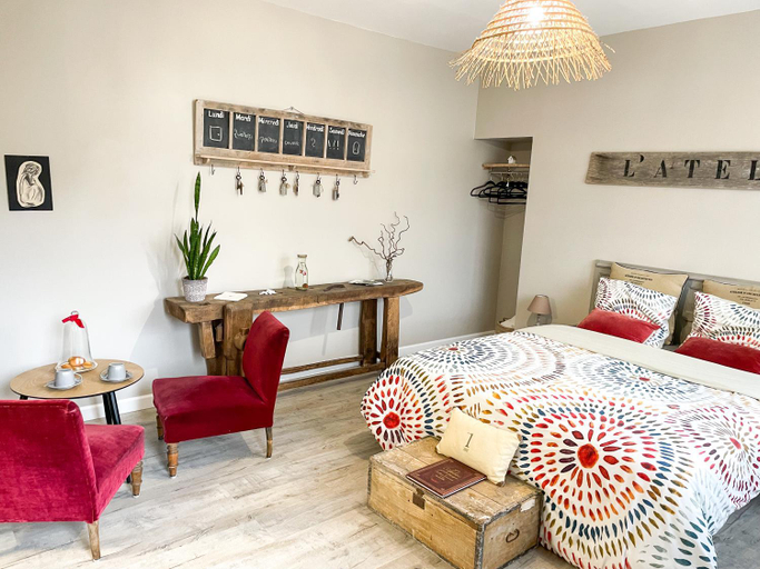 Others 2, Suite privative terrasse, Orne