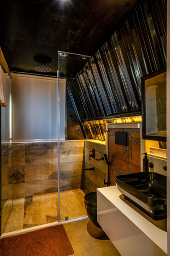 Bathroom 4, Dio Regaalo Theme Resort, Ratnagiri
