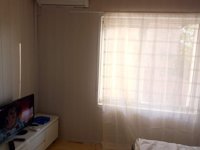 Others 4, Tereza's Palace, Pavel Banya