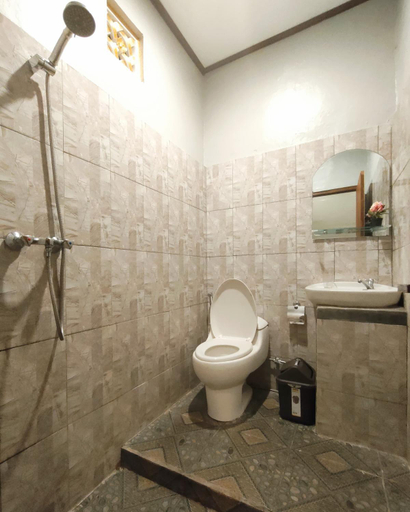 Bathroom, Geriya House, Gianyar
