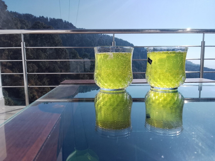 Food & Drinks, Hotel Candle Wood Shimla, Shimla