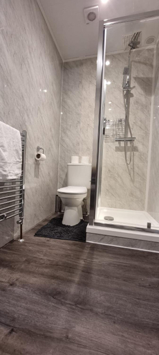 Others 4, Ultra-Fine APARTMENTS in CENTRAL HALIFAX, Calderdale