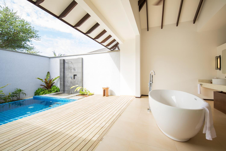 Bathroom 4, ROBINSON NOONU - All inclusive, Noonu Atoll