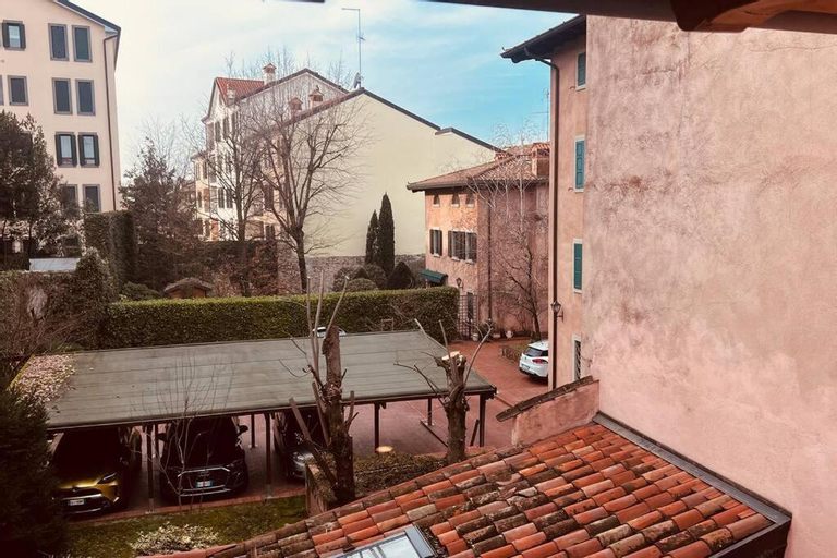Others 5, Private Luxury, Udine