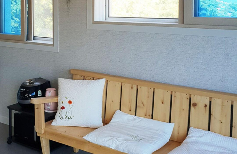 Bedroom 2, Pyramid Red Clay Pension, Yeosu