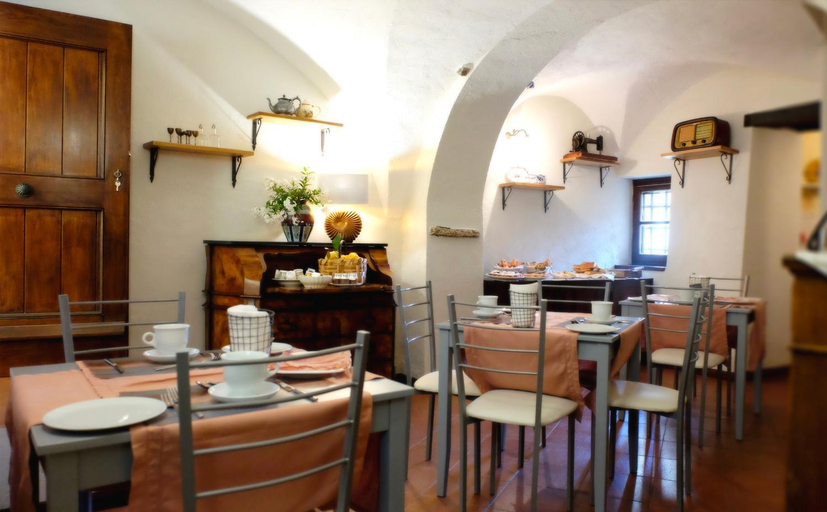 Food & Drinks 2, Dal Patriarca, Imperia