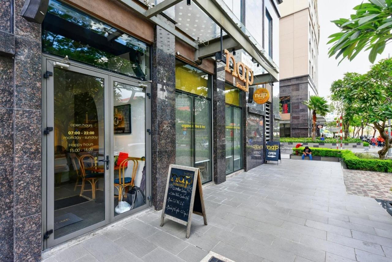 Exterior & Views 2, Saigon Royal - Trendy Modern Apartment, District 4