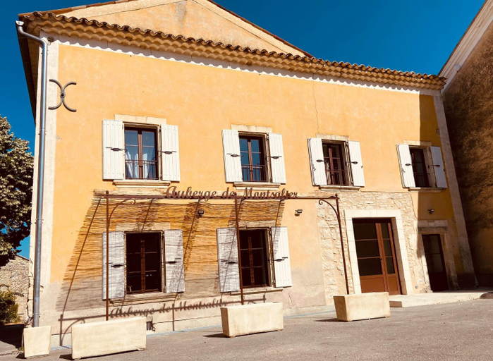 Others 2, L’auberge de Montsalier, Alpes-de-Haute-Provence