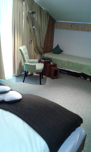 Bedroom 3, Tourist Hotel Boehm, Berchtesgadener Land