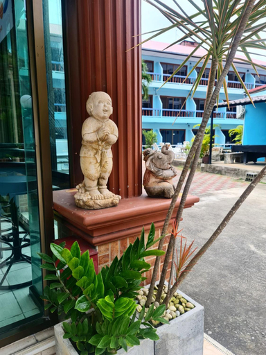 Public Area 29
