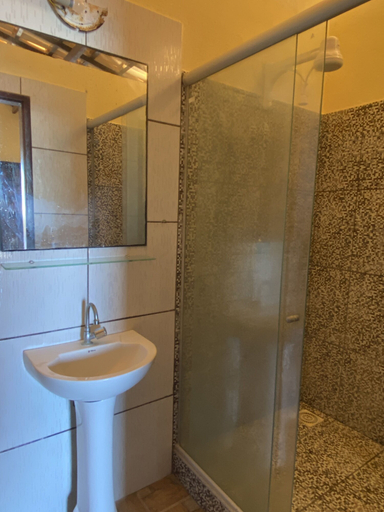 Bathroom 4, Pousada Escape, Cascavel