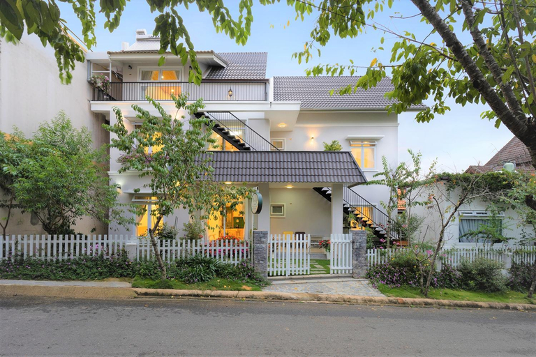 Exterior & Views 1, Do Gia Bao Villas, Đà Lạt