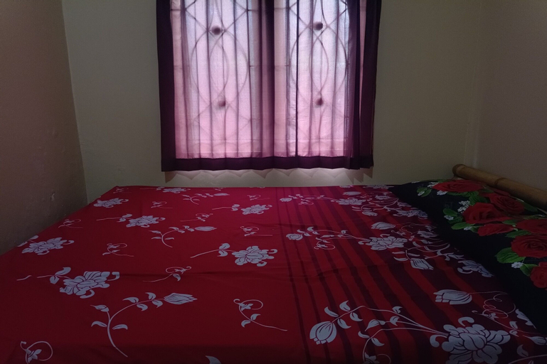 OYO 93766 Bunga Homestay Near Taman Lembah, Lombok