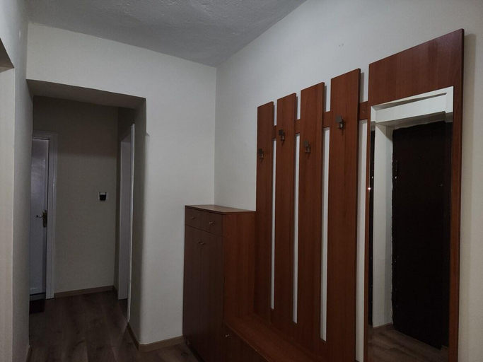 Others 2, Ben's Apartment-City Center, Tiranës