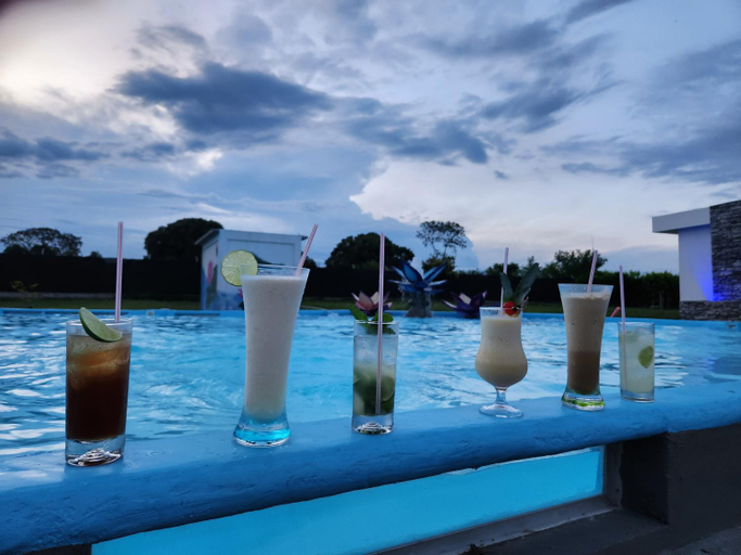 Food & Drinks 4, Hotel nelumbo, San Sebastian de Mariquita