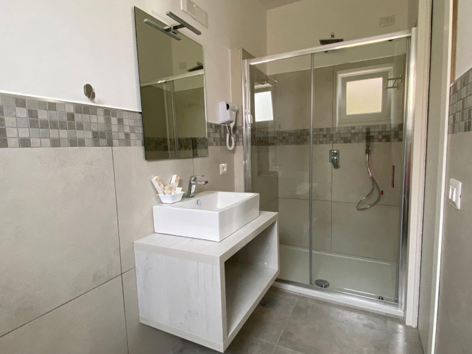 Bathroom 3, InVilla Bed&Breakfast - Quality Rooms, Salerno