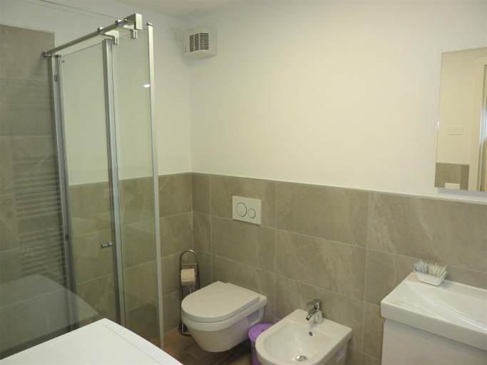 Bathroom 3, Trentino Apartments - Casa ai Tolleri, Trento