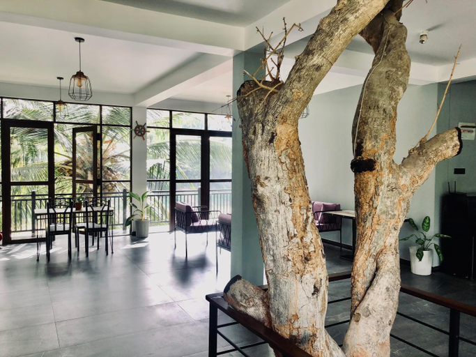 Others 3, Amanzi Residence, Kundasale