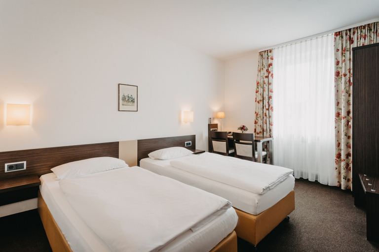 Bedroom 3, Hirschenwirt, Eichstätt