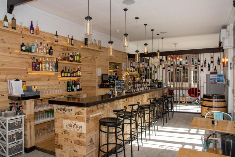 Others 3, Hostal Emporda, Girona