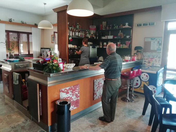 Food & Drinks 5, Hotel Rezia Valtellina, Sondrio