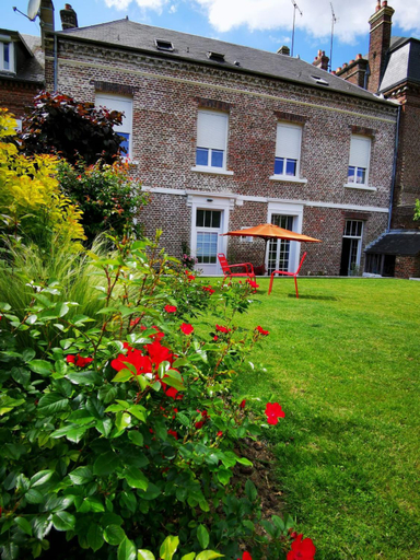 Others 4, Chez Hortense, Oise