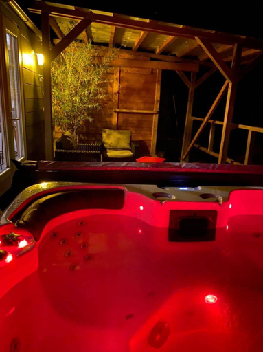 Others 4, Les nuits insolites de la mothe tiny house, Haute-Marne