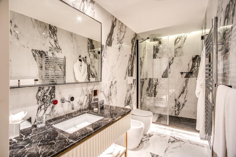 Bathroom 4, CC Palace Hotel, Rome