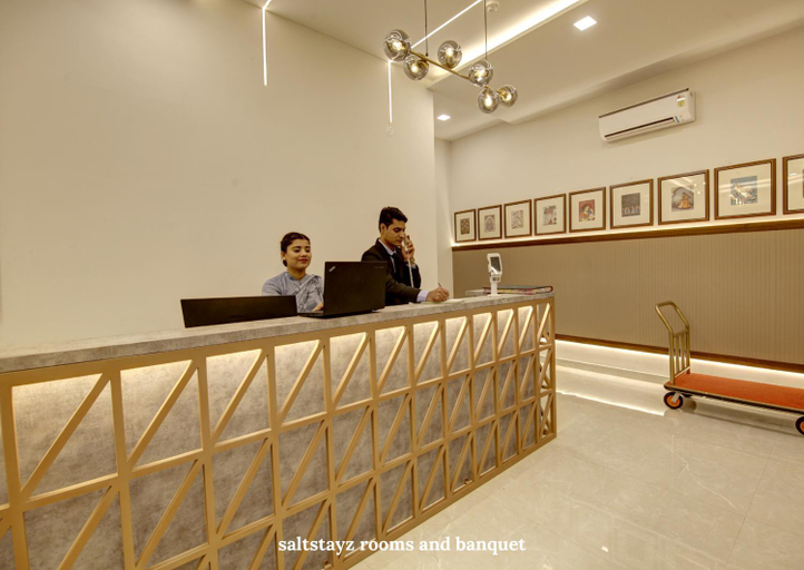 Public Area 2, Saltstayz Premier - Golf Course Extension Road, Gurgaon