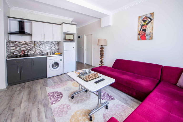 Others 3, Seyir Royal, Melikgazi