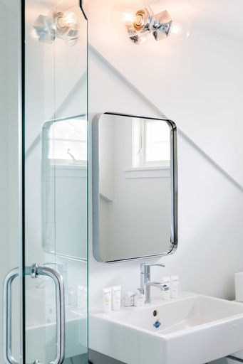 Bathroom 4, The Christopher, The Edgartown Collection, Dukes