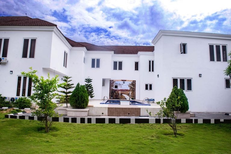 Others 4, House4, Eti-Osa