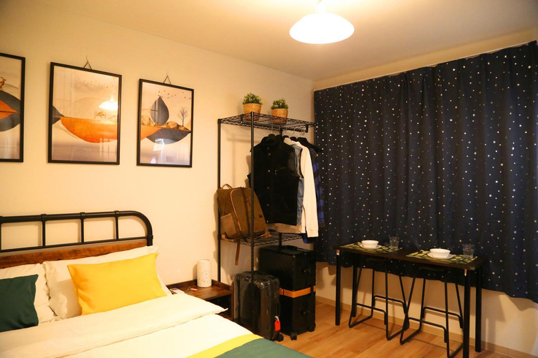 Bedroom 1, TOKYO E JOY INN Okubo branch in Shinjuku