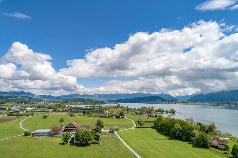 Others 5, Rapperswil Jona Youth Hostel, See-Gaster
