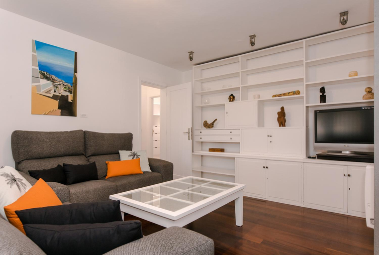 Others 3, The Circular Villa - jacuzzi, hiking & vineyards, Santa Cruz de Tenerife