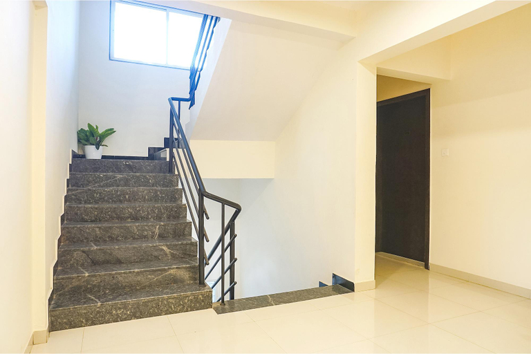 Public Area 2, FabHotel Majestic Luxurious - Nr. Rajaram Bhiku Pathare Stadium, Pune