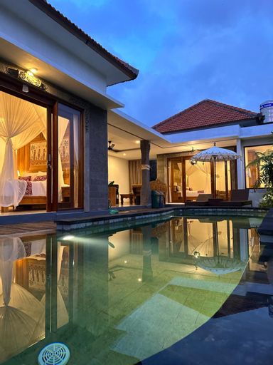 Swimming Pool 9