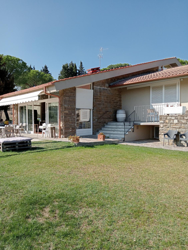 Others 4, Casa di Palaia, Florence