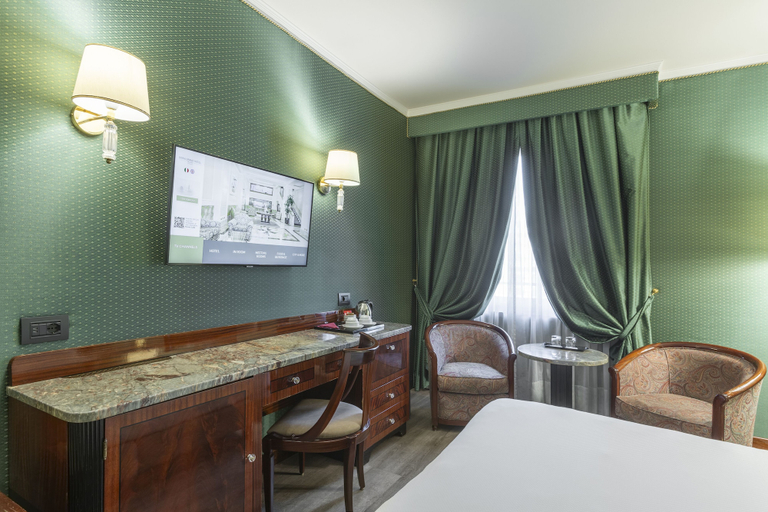 Bedroom 2, Doria Grand Hotel, Milano