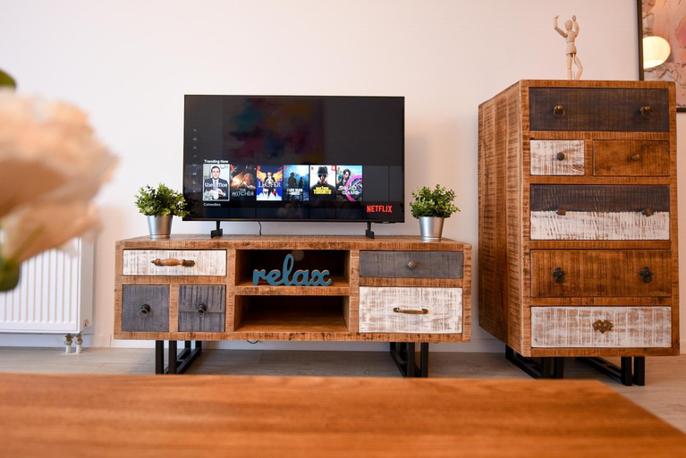 Others 4, Urban Bliss - Contemporary Elegance in Modern Living Spaces, Voluntari