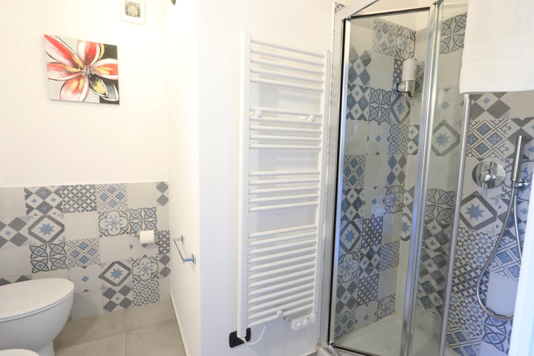 Others 4, IBLA BAROCCA BNB, Ragusa