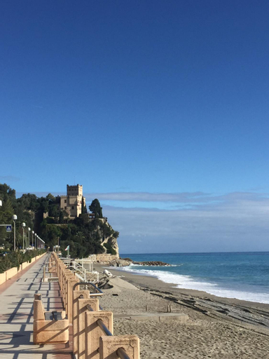 Others 3, Hostdomus - Bilocale da Patrizia, Savona